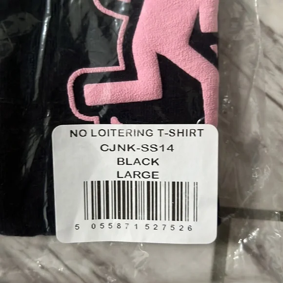 Travis Scott No Loitering T-Shirt Brand New in Package - Picture 2 of 2